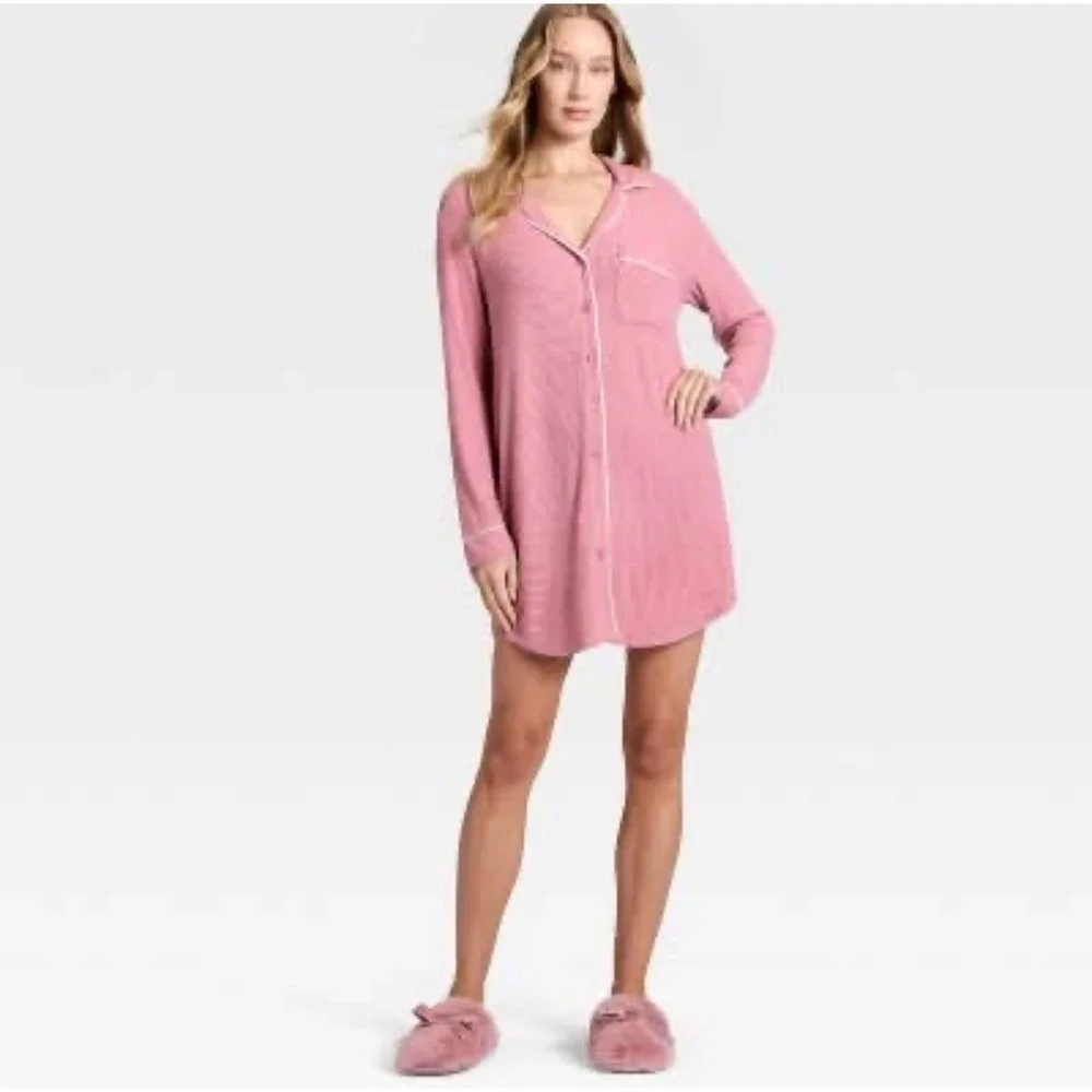 NWT Women's Cozy Ribbed Notch Collar Nightgown Auden Size Small Pink Soft Button